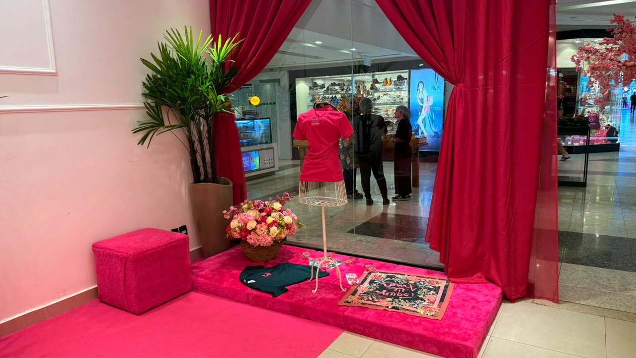 Outubro Rosa: MTmamma promove ação solidária no Pantanal Shopping